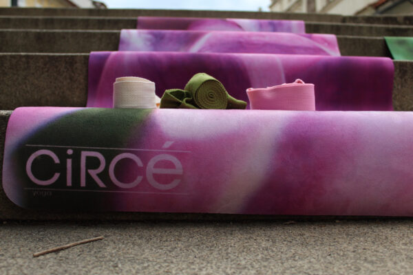 Yoga mat straps